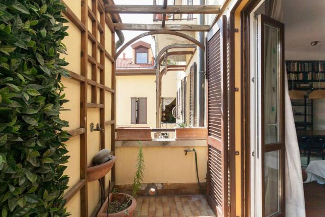 Porta Ticinese Cozy Apartment Con Balcone Milan Exterior photo